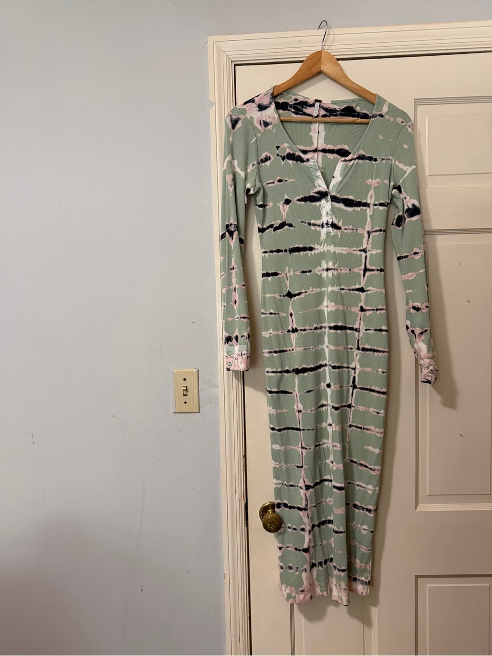 Tie-Dye Long Sleeve Maxi Dress in Sage and Pink